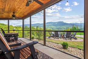 Panoramic Views-Fire Pit-Hot Tub-Arcade